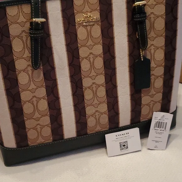 Coach handbag - Picture 2 of 9